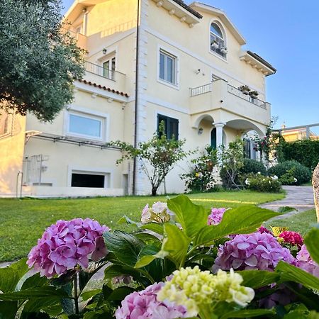 Villa Luce B&B Olbia Exterior photo