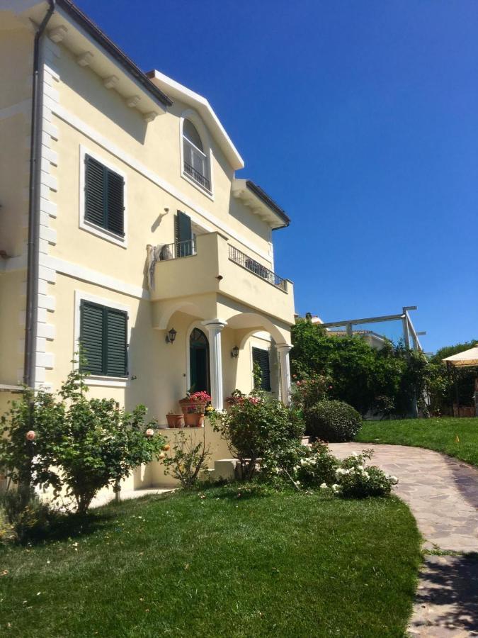 Villa Luce B&B Olbia Exterior photo