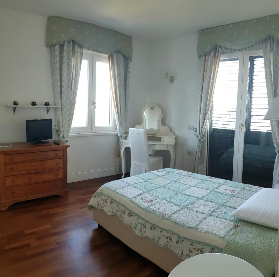 Villa Luce B&B Olbia Exterior photo